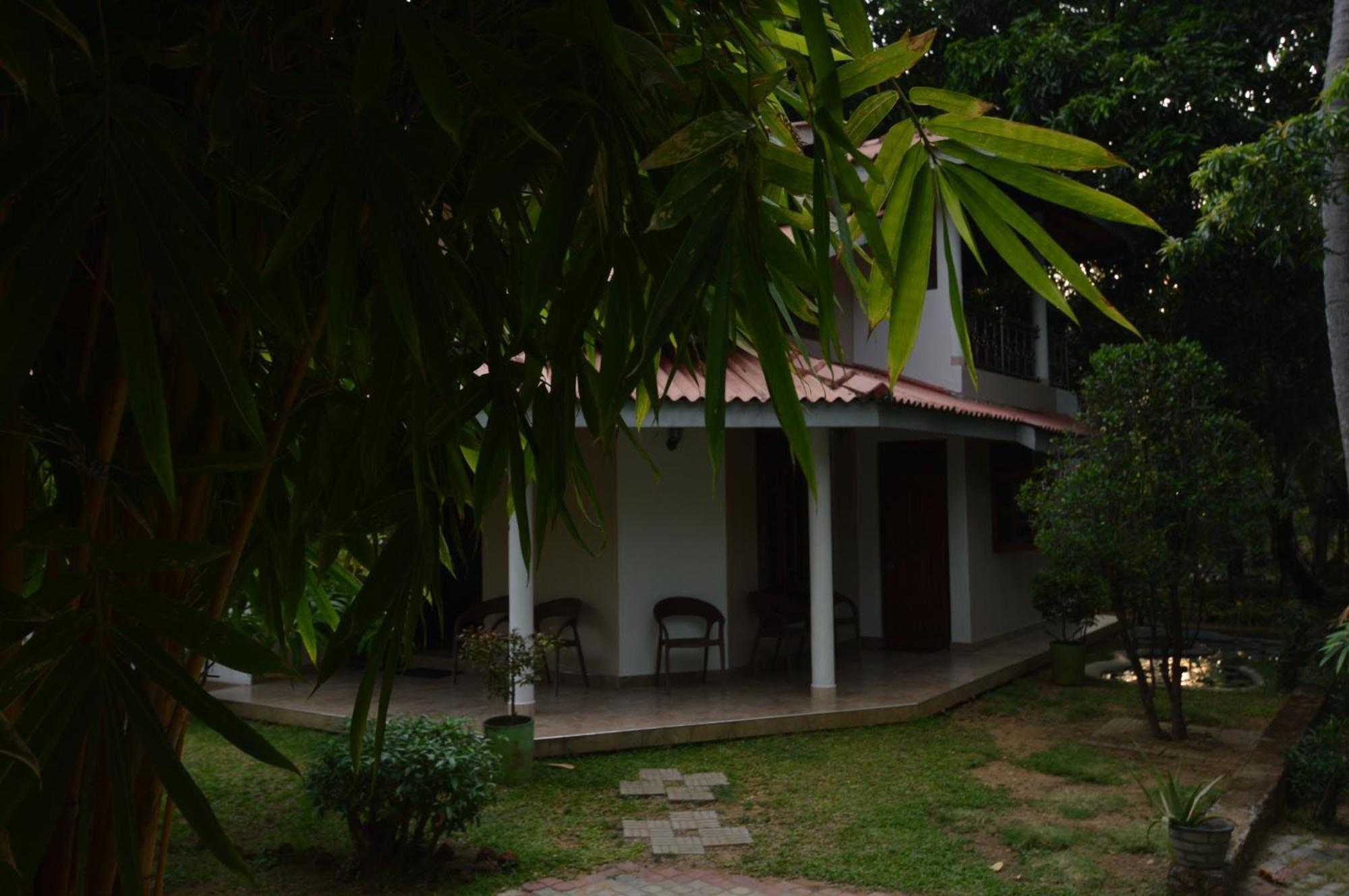 Binara Home Stay Polonnaruwa Εξωτερικό φωτογραφία